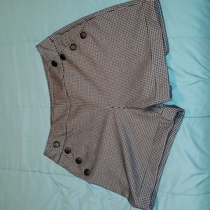 Cato's houndstooth shorts, BNWT